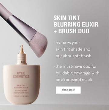 All-in-One Skin Blurring Tint with Blending Brush Duo (Glow, Moisturizer, Sunscreen & Foundation)