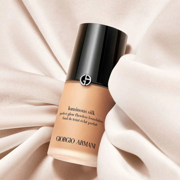 Armani Silk Foundation – Super long lasting & waterproof